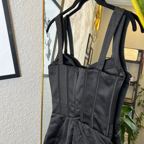 HOUSE OF CB 'Fiorella' Black Satin Corset Midi Dress NWOT - Picture 9 of 12